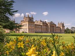 Regional Travel Experiences: South East England